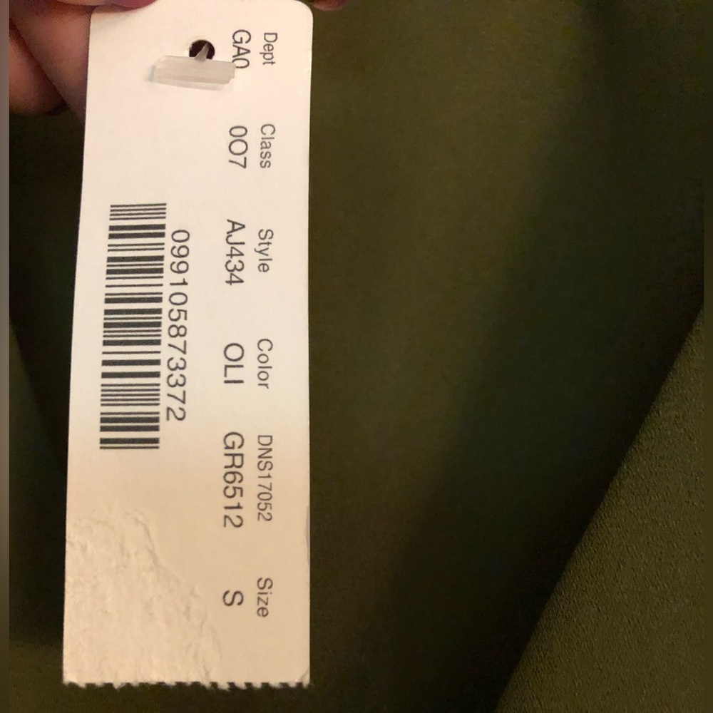 NWT J. Crew Sleeveless Blouse - Olive - Picture 6 of 7
